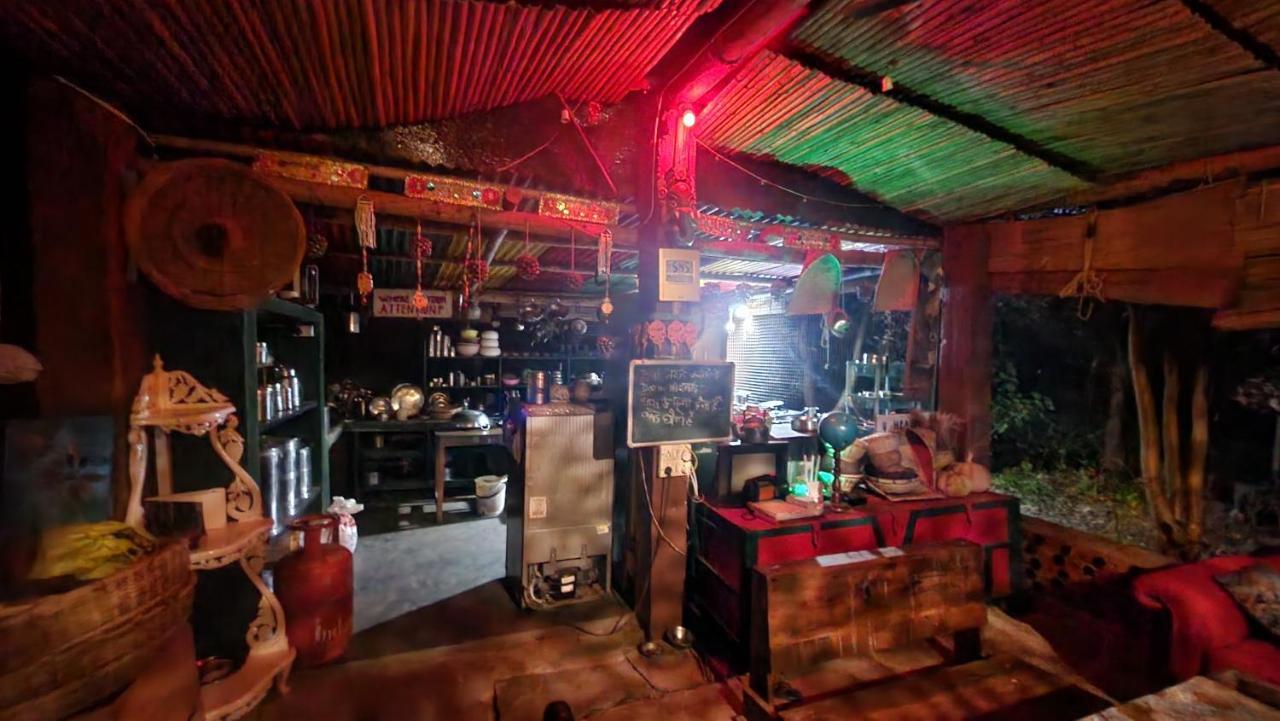 Hobo Huts By The Riverside Panuanaula ภายนอก รูปภาพ